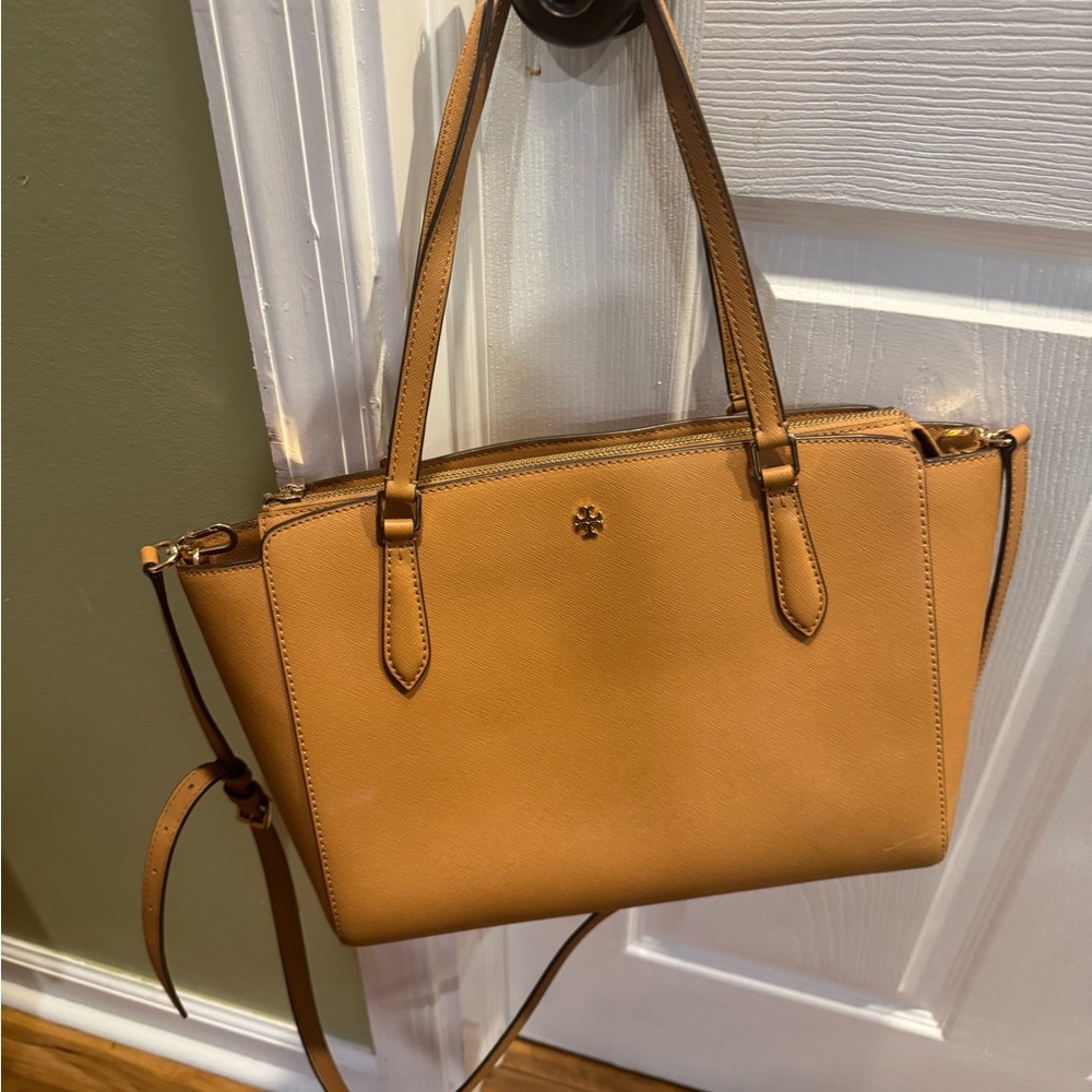 Tory burch
